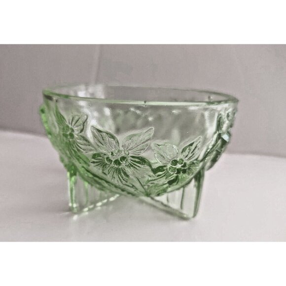 Sowerby Art Deco Green Glass Butterfly Trinket Bowl 1930's pattern 2552 - Picture 9 of 11